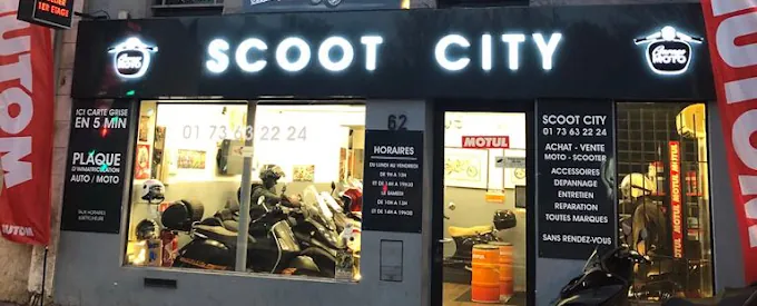 La façade de Scoot City, boulevard Henri Sellier à Suresnes